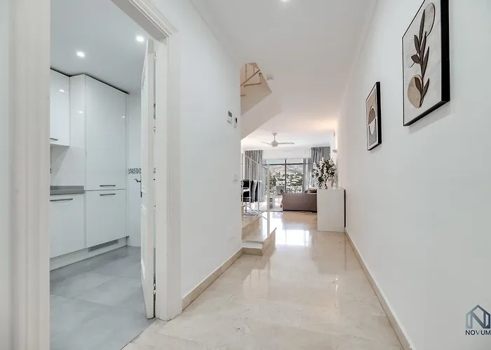 アパート Newly Refurbished 2 Bdrm Amazing Complex W Pools マルベーリャ