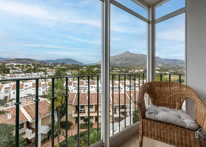 Newly Refurbished 2 Bdrm Amazing Complex W Pools アパート マルベーリャ