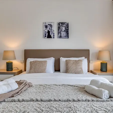 Newly Refurbished 2 Bdrm Amazing Complex W Pools Μαρμπέλλα