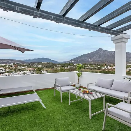 Newly Refurbished 2 Bdrm Amazing Complex W Pools * Μαρμπέλλα