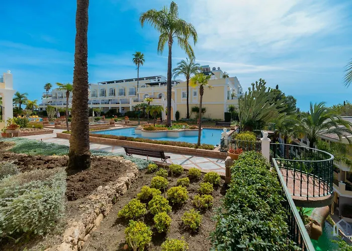 Newly Refurbished 2 Bdrm Amazing Complex W Pools Appartamento Marbella